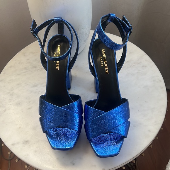 Saint Laurent Leather Sandals Blue & Metallic
Platform Authentic sz 38 1/2 - Picture 11 of 15
